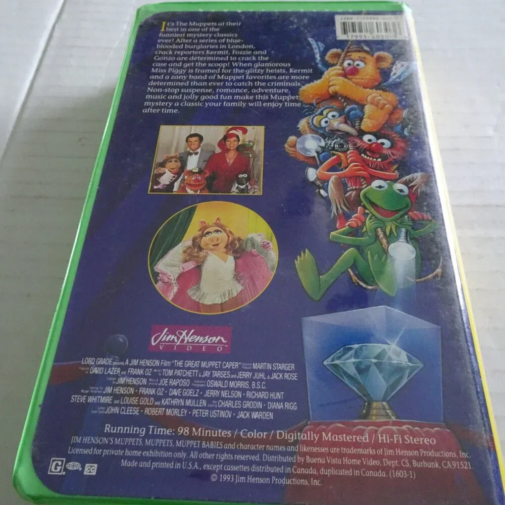 The Great Muppet Caper - VHS Tape - Clamshell - Jim Henson Video with Miss Piggy